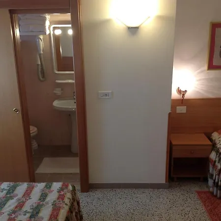 Hotel Castello 3*
