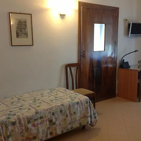 Castello Hotel